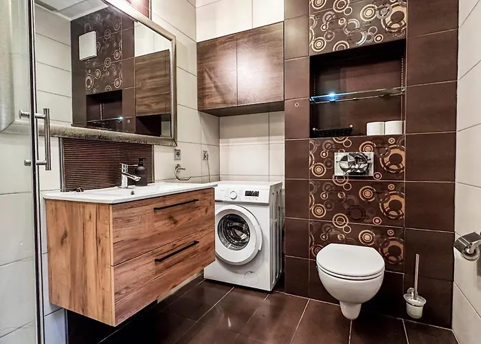 Anchor Old Town Marina